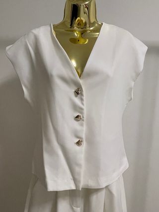 Conjunto branco creme