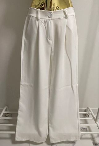 Conjunto branco creme