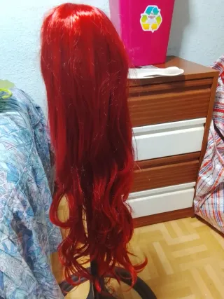 Peluca larga pelirroja nueva
