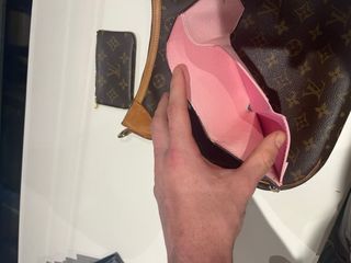 Cartera Louis Vuitton Victorine Monogram