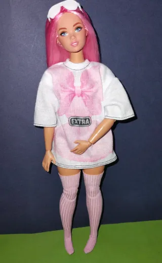 Barbie Odile con  Cuerpo Curvy Made to Move