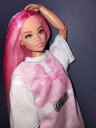 Barbie Odile con  Cuerpo Curvy Made to Move