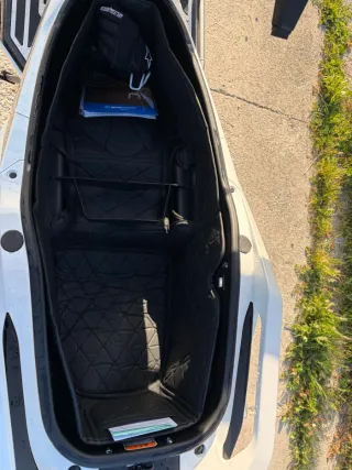 Zontes 368G Adventure Blanca y Dorada.