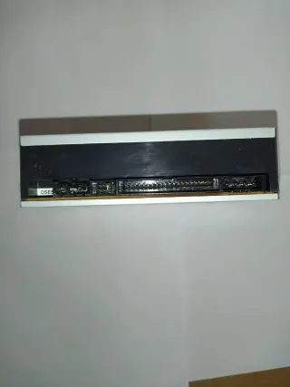 Reproductor lector de DVD y CD marca LG