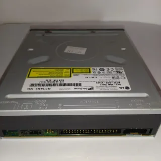 Reproductor lector de DVD y CD marca LG