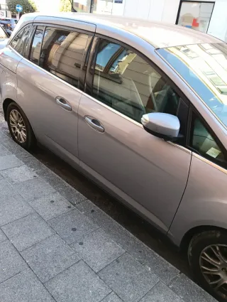 Ford Grand C-MAX 2011