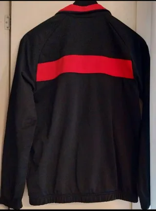 Felpa Nike nera e rossa