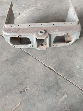 Defensa delantera tractor en fundición