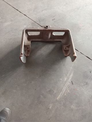 Defensa delantera tractor en fundición