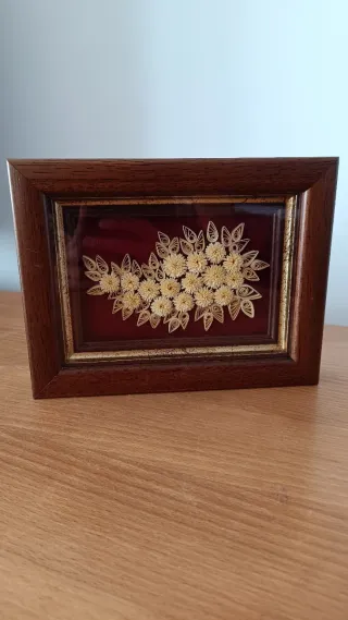 Moldura decorativa 3D antiga