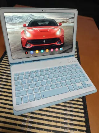 Tablet Samsung Galaxy Tab A7 con Teclado Azul