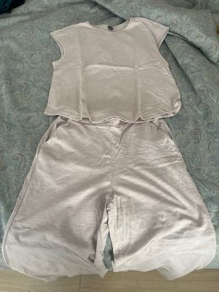 Conjunto chándal beige