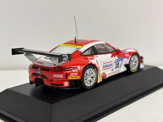 Porsche 911 GT3 R IXO escala 1/43