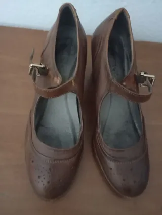 Zapatos Mary Jane Marrones