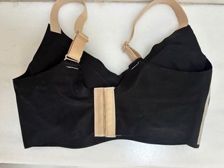 Sujetador deportivo Shein S/M beige/negro ajustabl