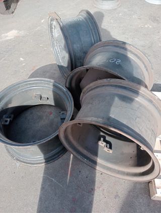 Llantas para tractor de 20”