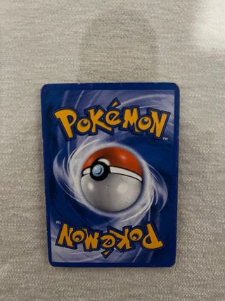 Carta Pokémon Urshifu VMAX (BST 86)