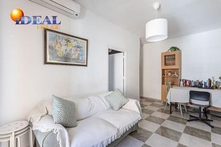 Piso en venta en Camino de Ronda - Rosaleda en Granada