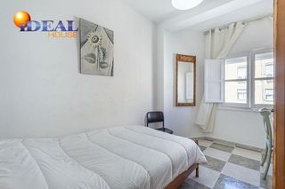 Piso en venta en Camino de Ronda - Rosaleda en Granada