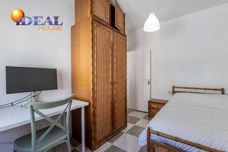 Piso en venta en Camino de Ronda - Rosaleda en Granada