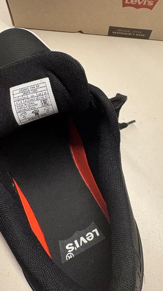 Zapatillas Levi's Negras