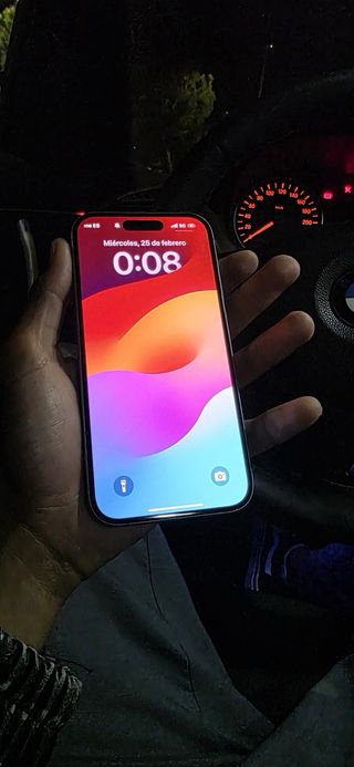 iPhone 16 128GB verde azulado