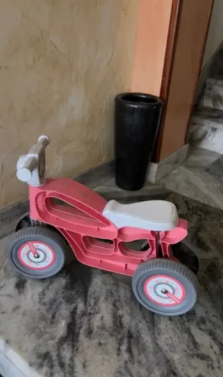 Bicicleta de aprendizaje rosa