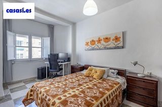 Piso en venta en Camino de Ronda - Rosaleda en Granada