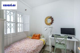 Piso en venta en Camino de Ronda - Rosaleda en Granada