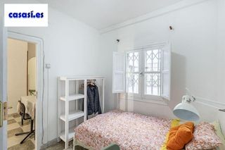 Piso en venta en Camino de Ronda - Rosaleda en Granada