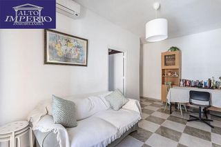 Piso en venta en Camino de Ronda - Rosaleda en Granada