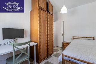 Piso en venta en Camino de Ronda - Rosaleda en Granada