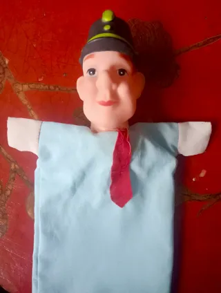 Marionetas Títeres antiguos de tela y plástico