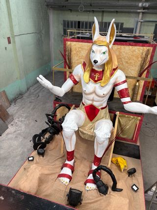 Figura Anubis Carroza Carnaval