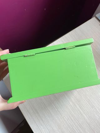 Caja de madera vintage decorada