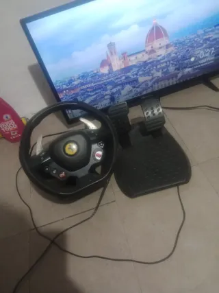 Volante Ferrari para PS4