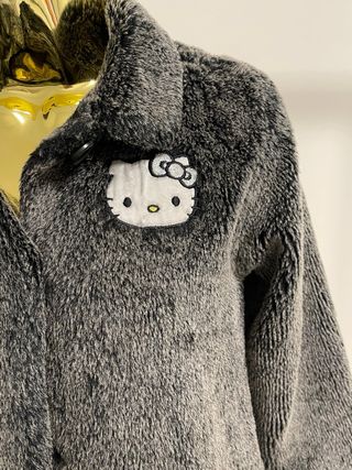 Casaco peludo Hello Kitty