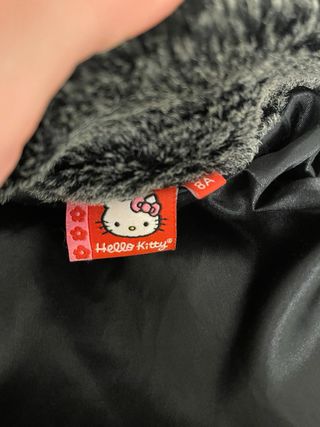 Casaco peludo Hello Kitty