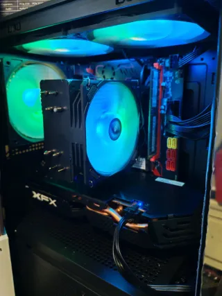 CHOLLO PC GAMING WORKSTATION 14 NUCLEOS + RX 580