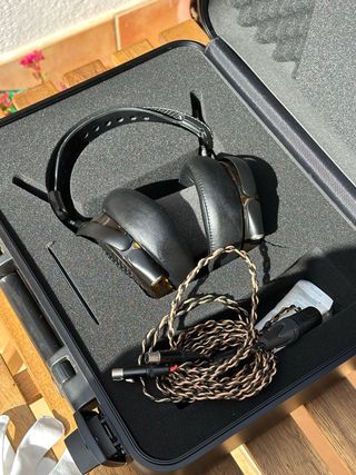 Audeze LCD-5 Auriculares