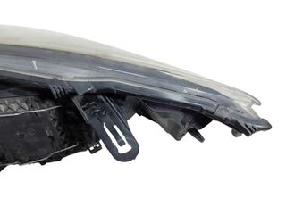 Renault 233836 faro derecho 260103187r megane iii