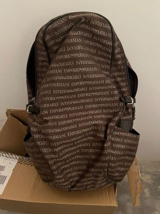 Mochila Emporio Armani Beige y Marrón