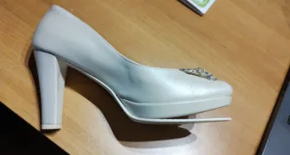 Scarpe da sposa eleganti con strass n.37