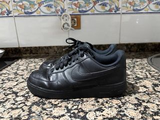 Nike Air Force 1 Negras Talla 41