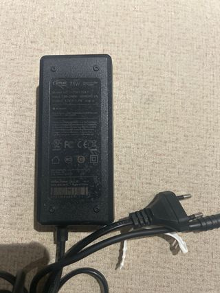 Cargador Patinete Eléctrico Pure