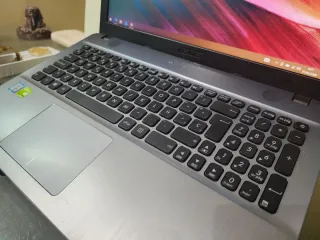 Portátil ASUS Core i5 8GB 1TB perfecto leer descri