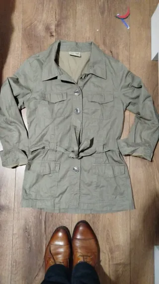 Chaqueta verde mujer.