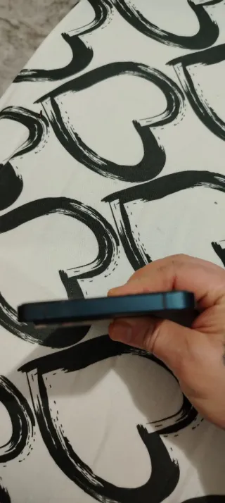 Cellulare vivo. V23 5g. 256g. 12 ram