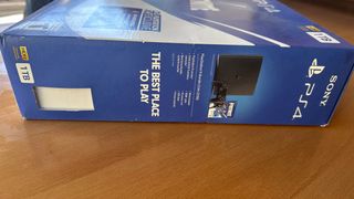 PS4 1TB Fortnite Edición Especial Jet Black