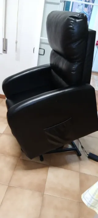 Sillón reclinable eléctrico con masaje